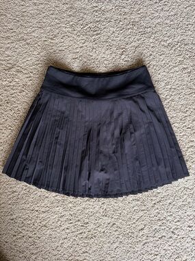FLX Women's Black Pleated Mini Skort